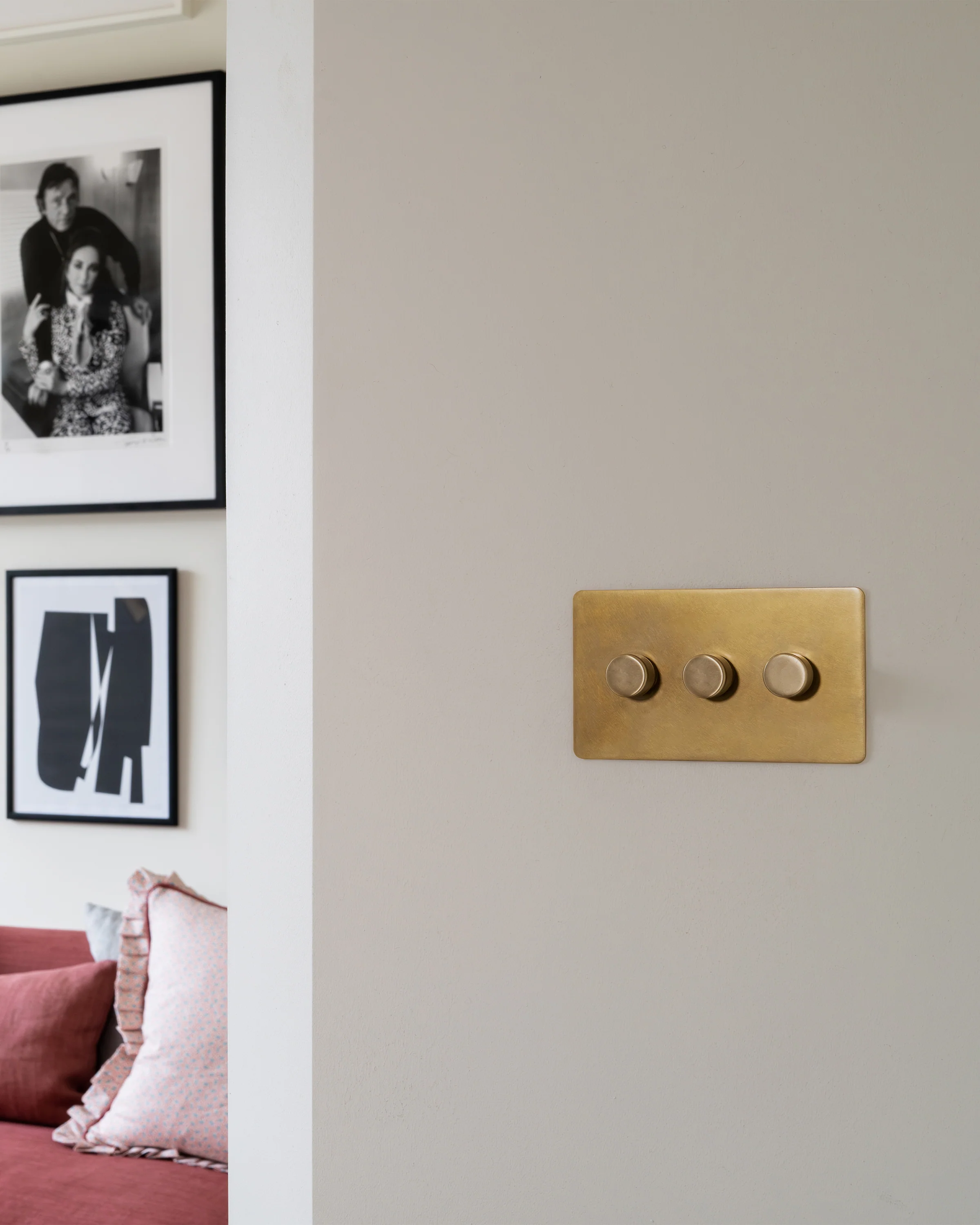 3G Two Way Dimmer Switch - Antique Brass - Image 8