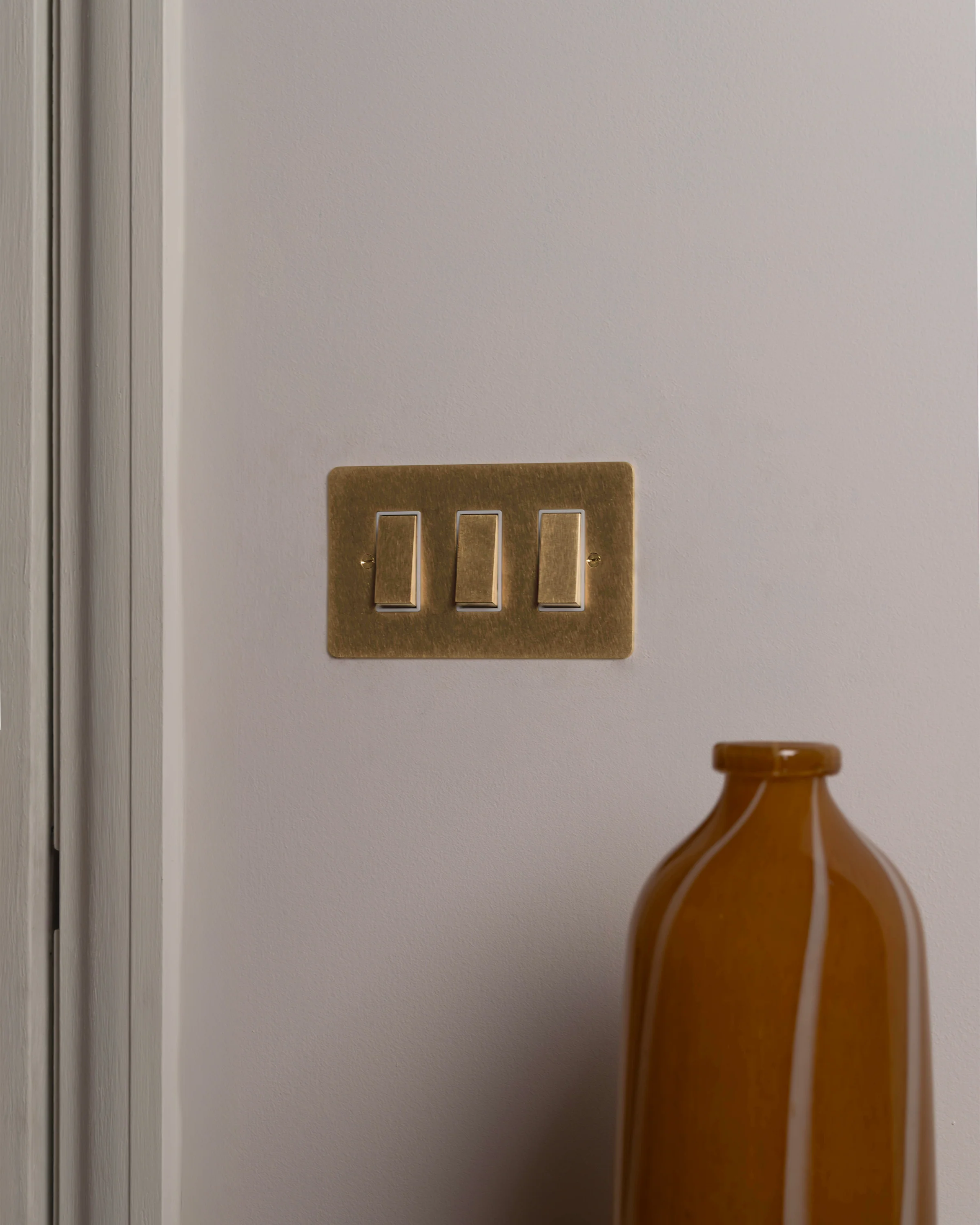 3G Two Way Rocker Switch - Antique Brass | White - Image 3