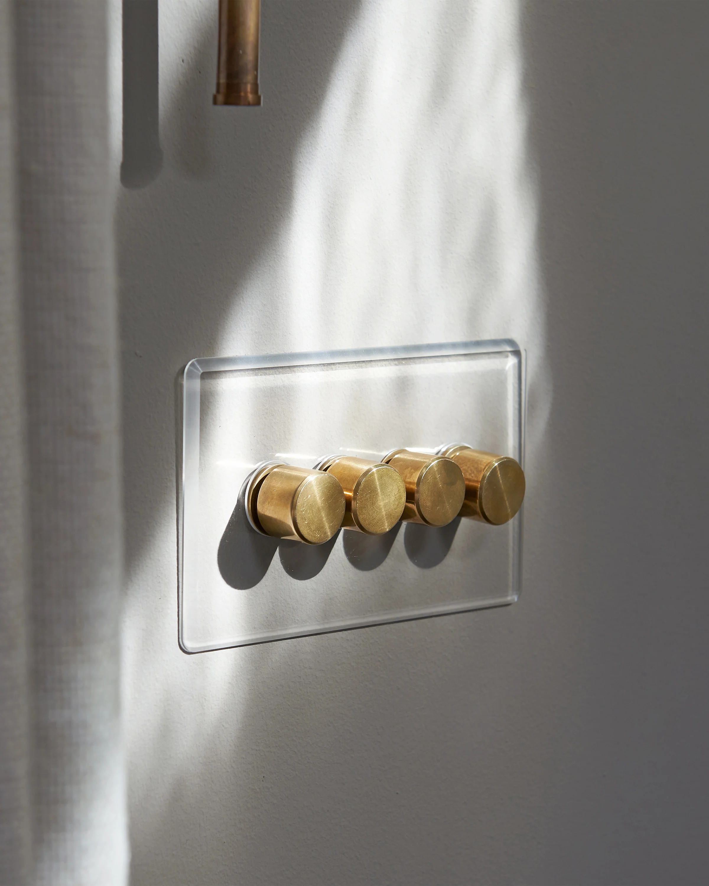 4G Two Way Dimmer Switch - Clear Antique Brass - Image 3