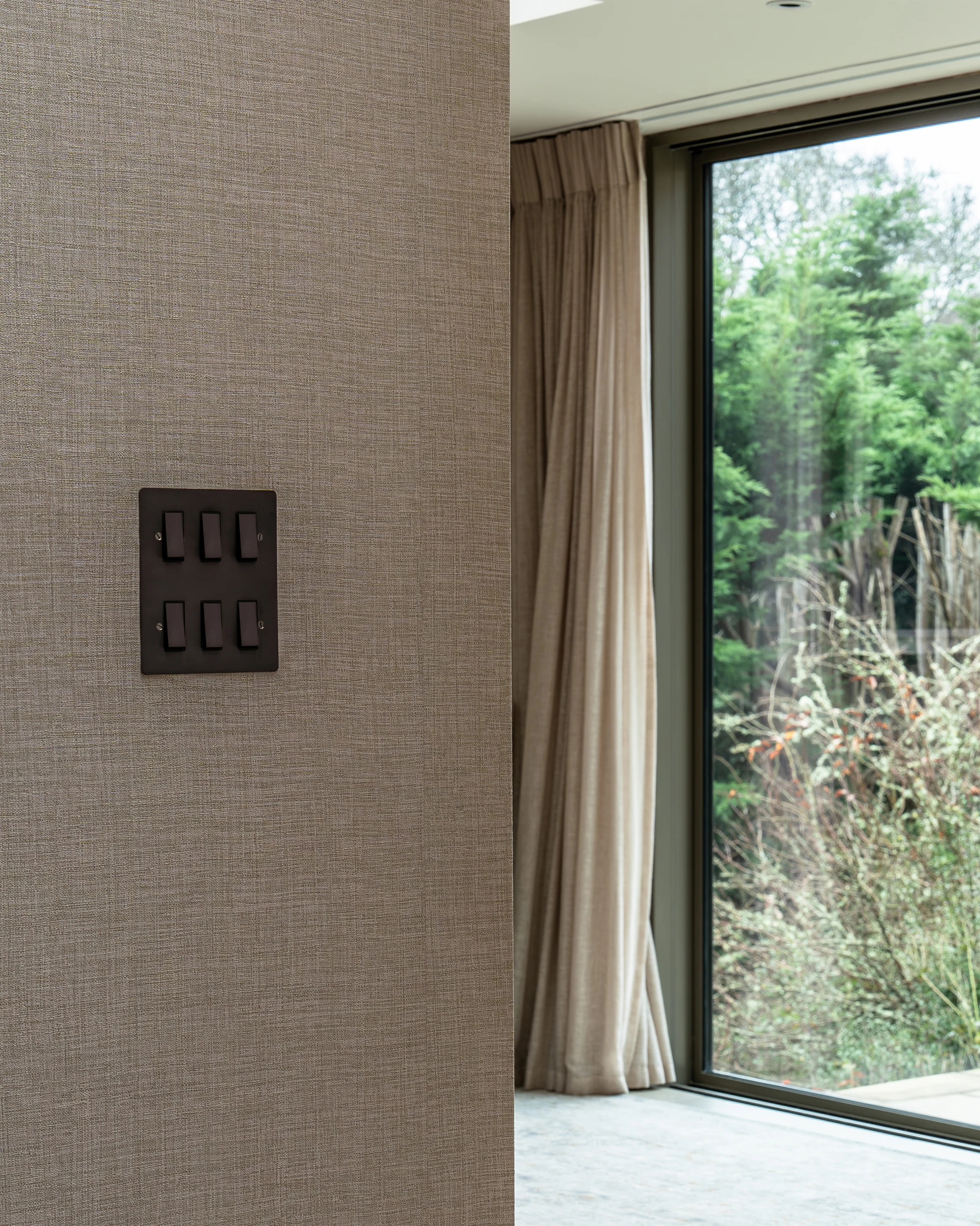 6G Two Way Rocker Switch - Bronze | Black - Image 3