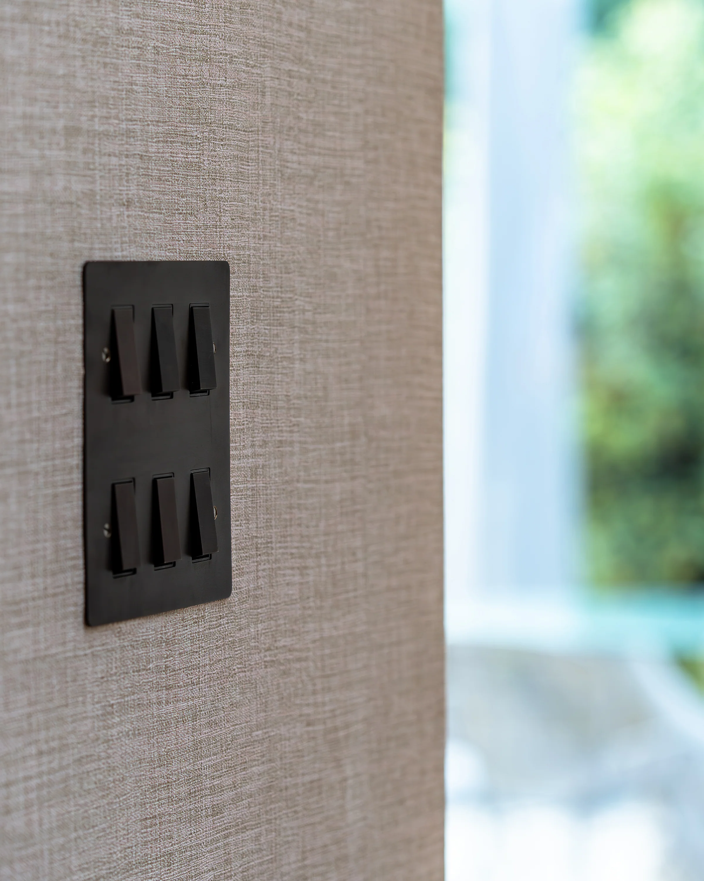 6G Two Way Rocker Switch - Bronze | Black - Image 4