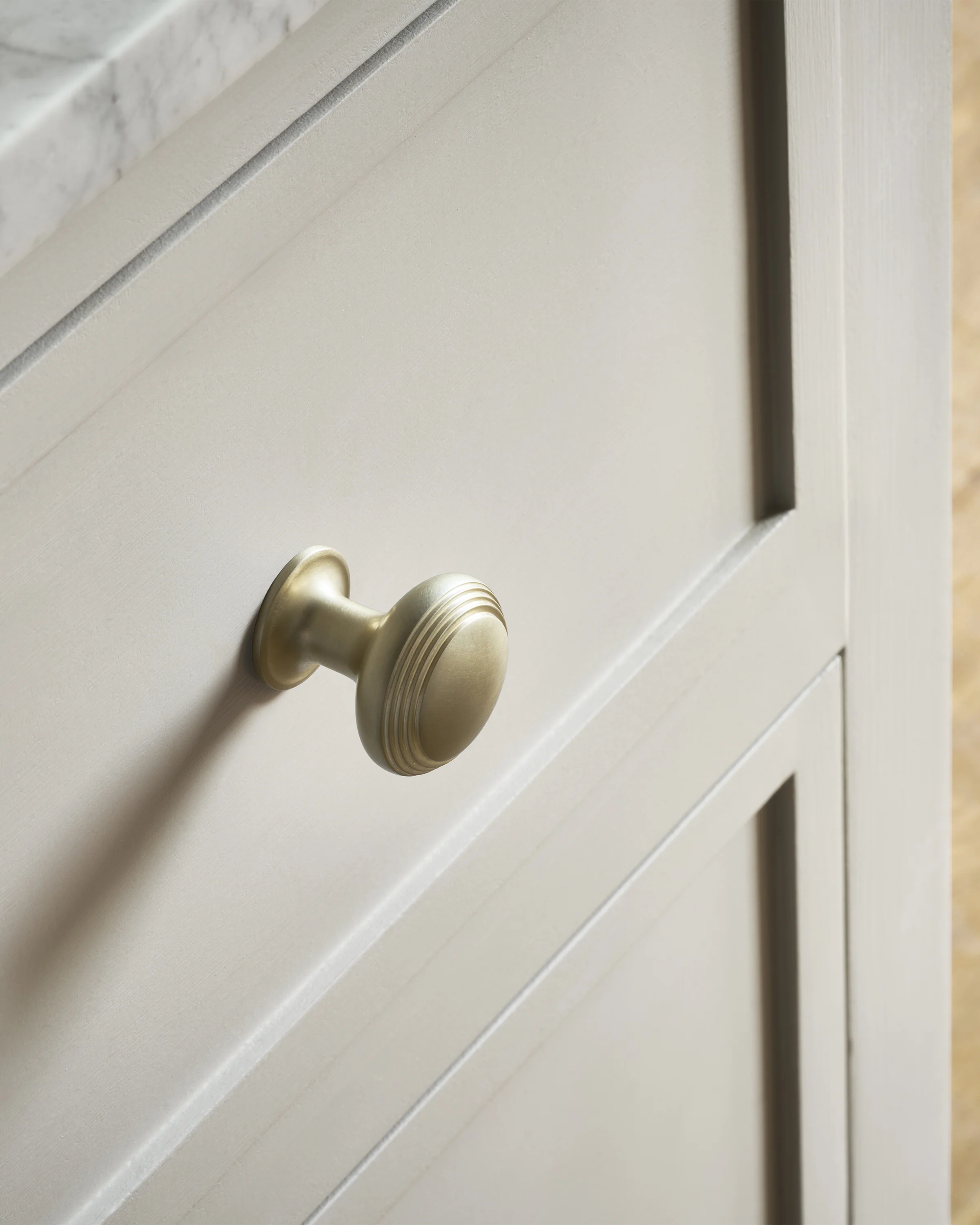 Barlow Cabinet Knob Medium - Antique Brass - Image 2