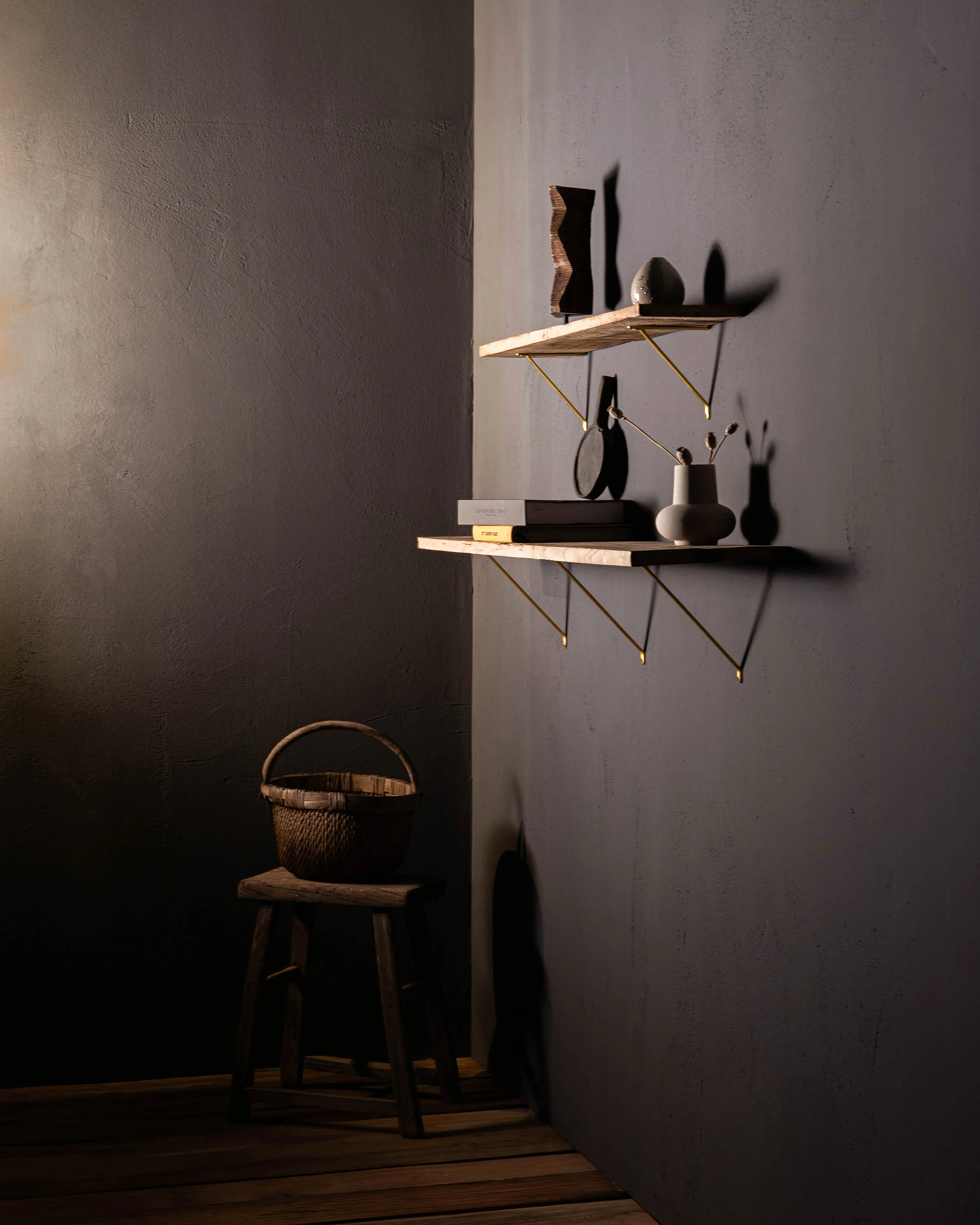 Brixton Shelf Bracket 200mm – Antique Brass - Image 4