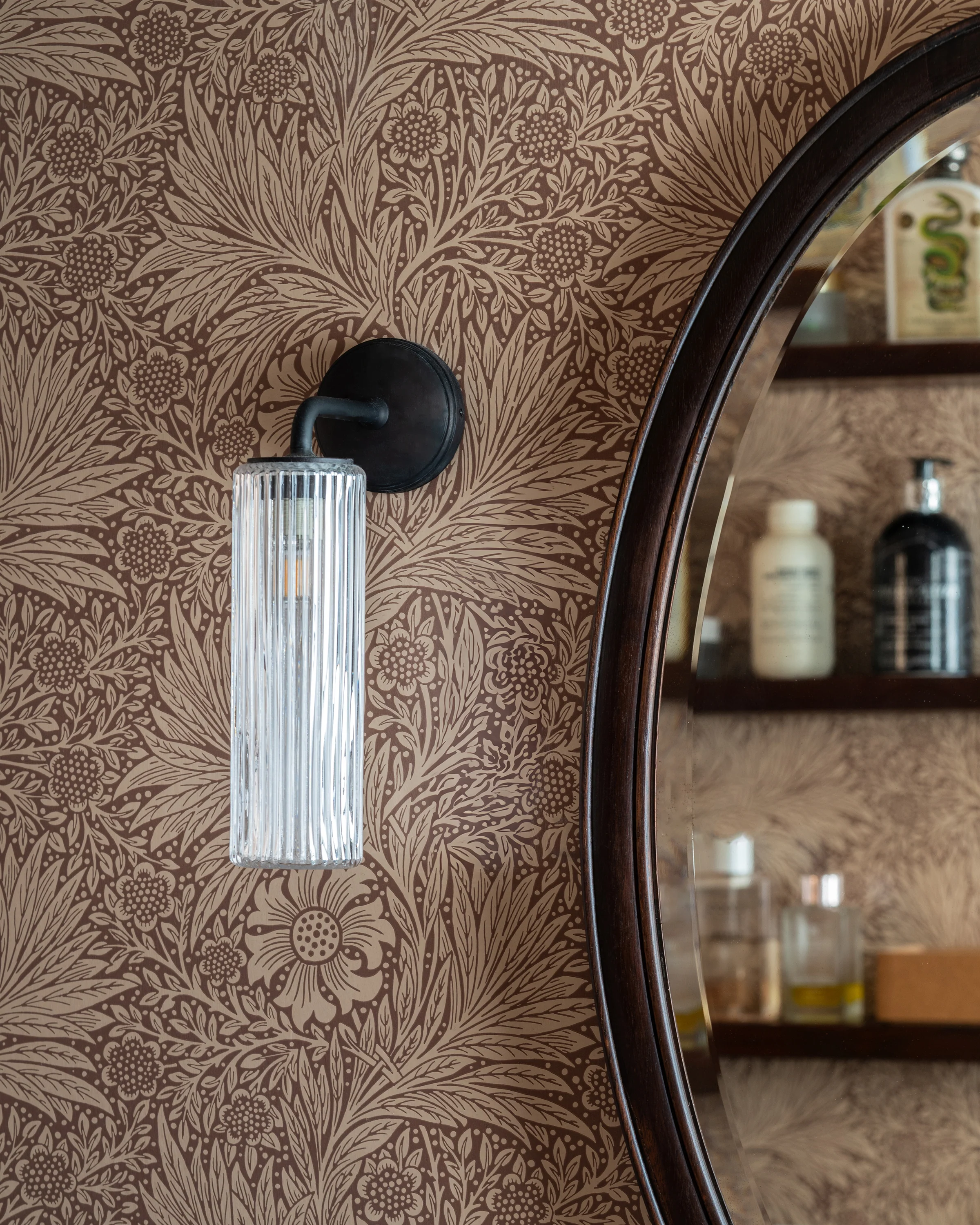 Claremont Small Wall Light Fluted Glass - Bronze - Image 6