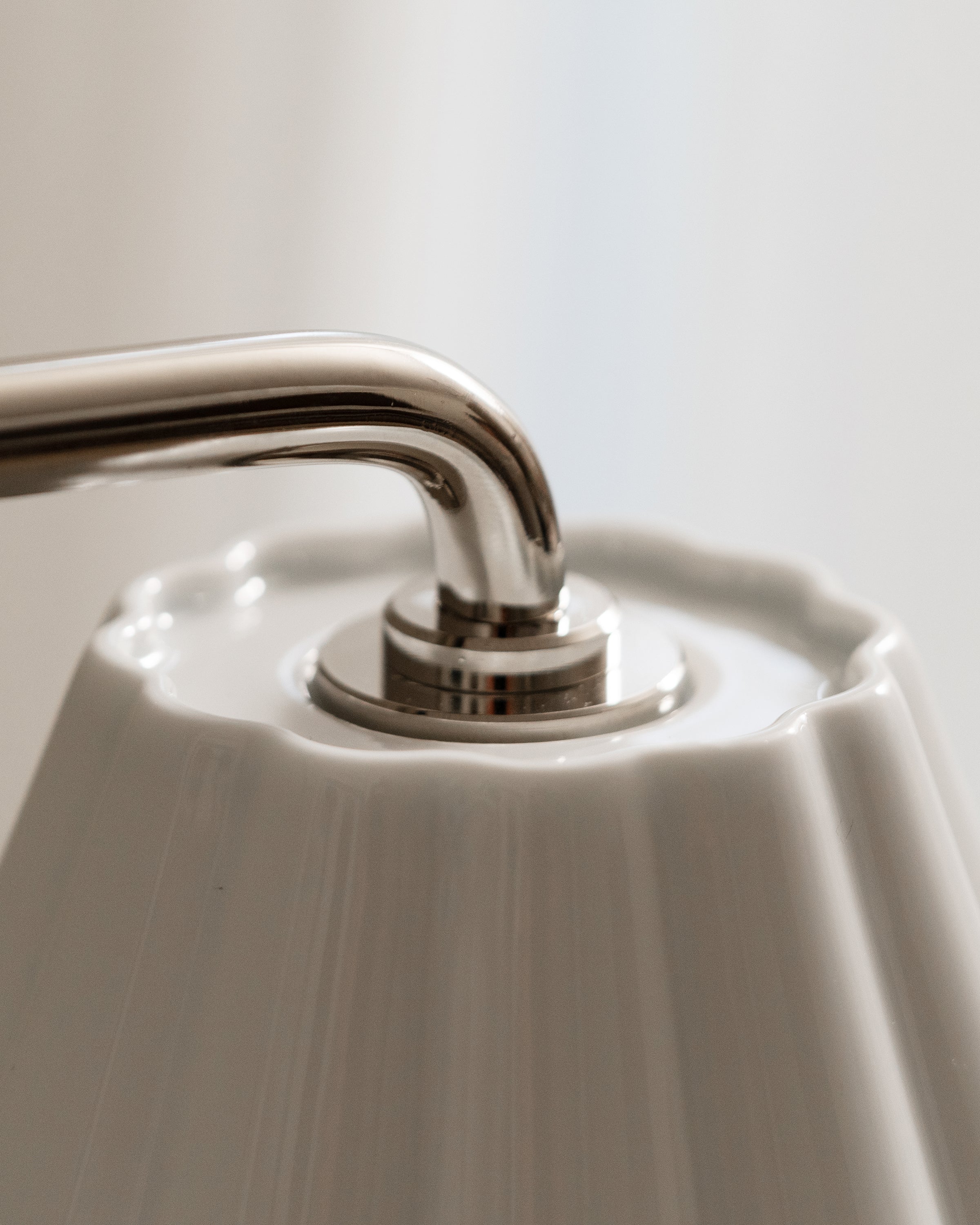 Cotswold Dual Table Lamp Fine Porcelain - Polished Nickel - Image 4