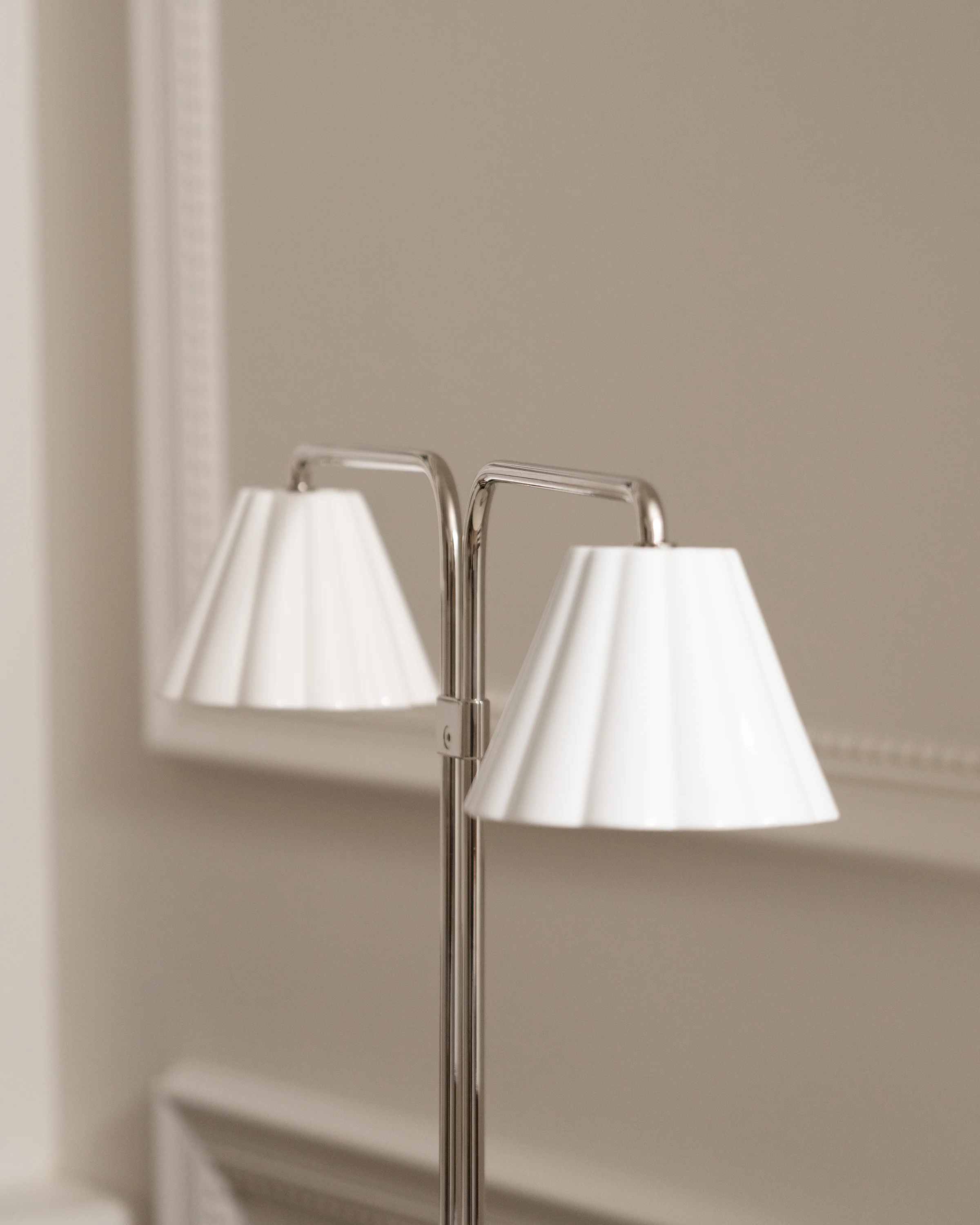 Cotswold Dual Table Lamp Fine Porcelain - Polished Nickel - Image 5