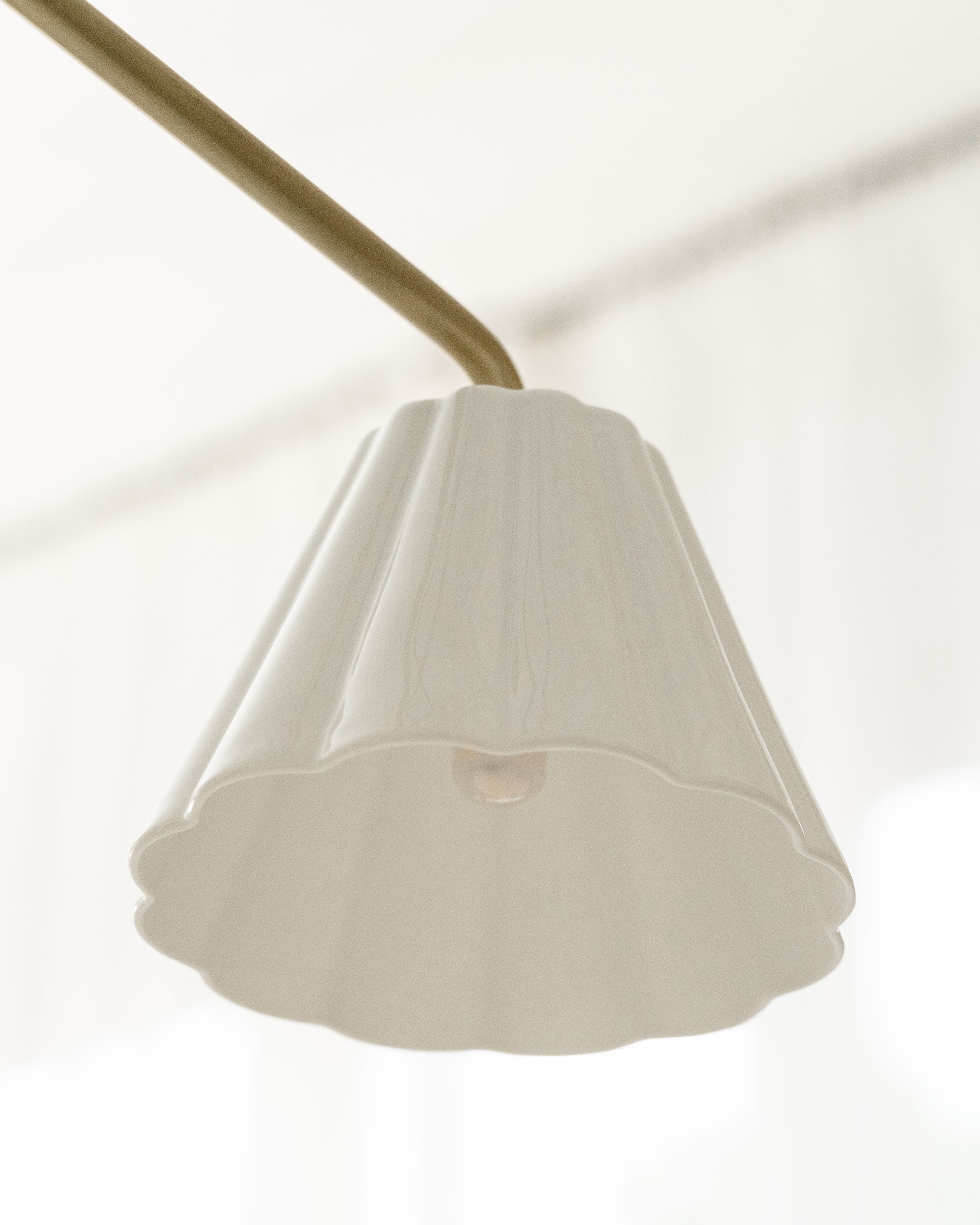 Cotswold Dual Table Lamp Fine Porcelain - Antique Brass - Image 6