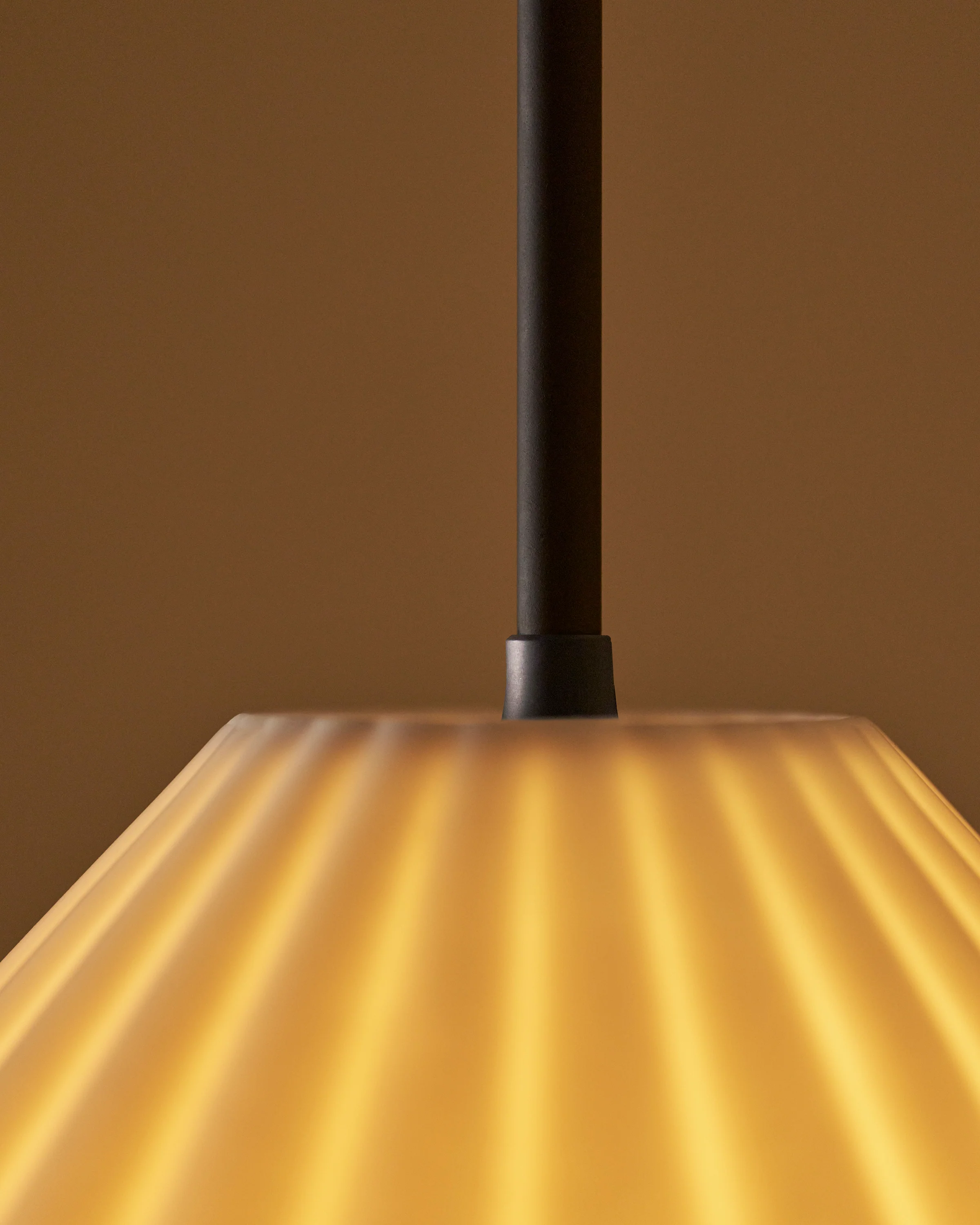 Cotswold Medium Pendant Light Fine Porcelain - Bronze - Image 8