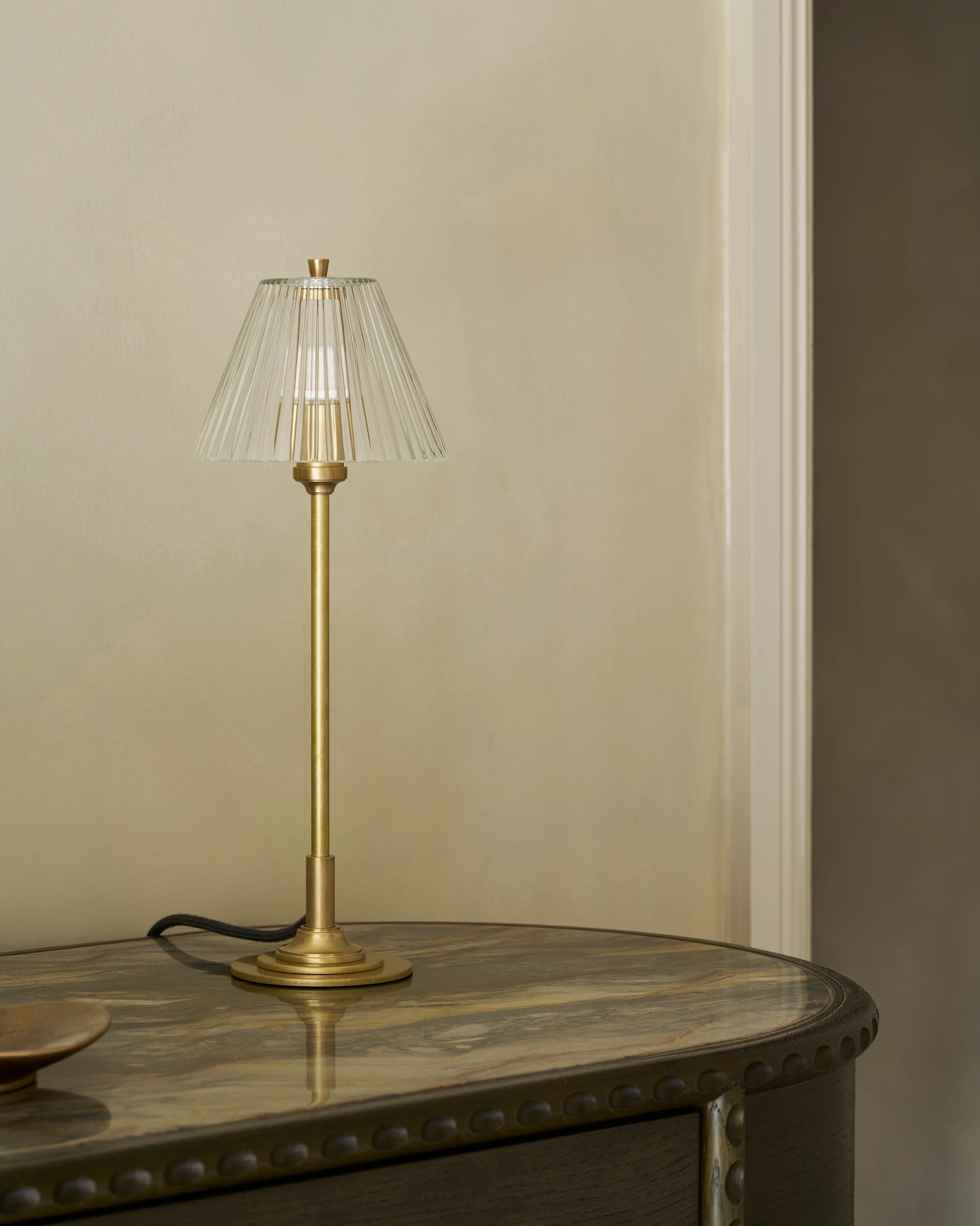 Cotswold Small Table Lamp Fluted Glass - Antique Brass - Image 3