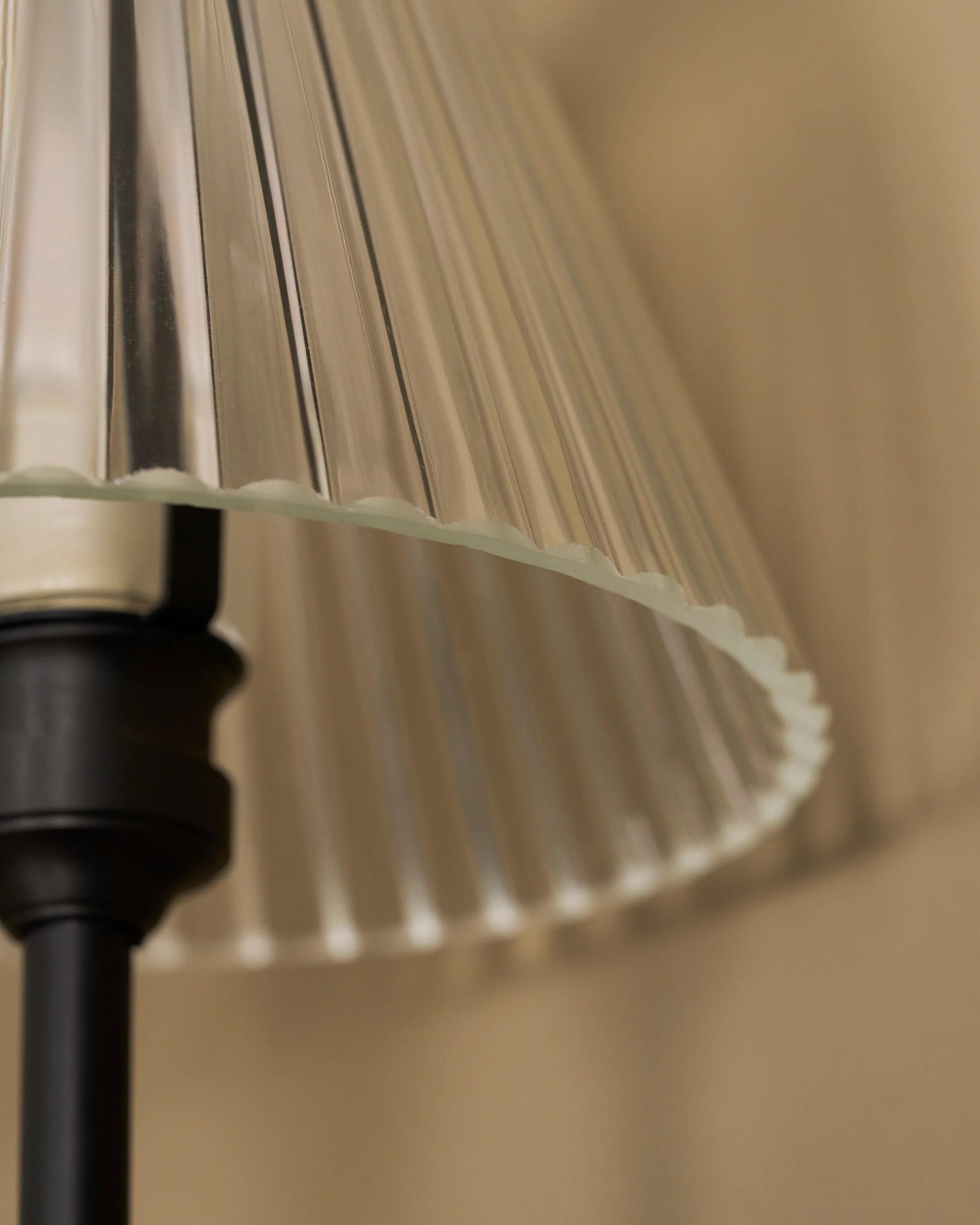 Cotswold Wall Light Fluted Glass - Bronze - Image 7