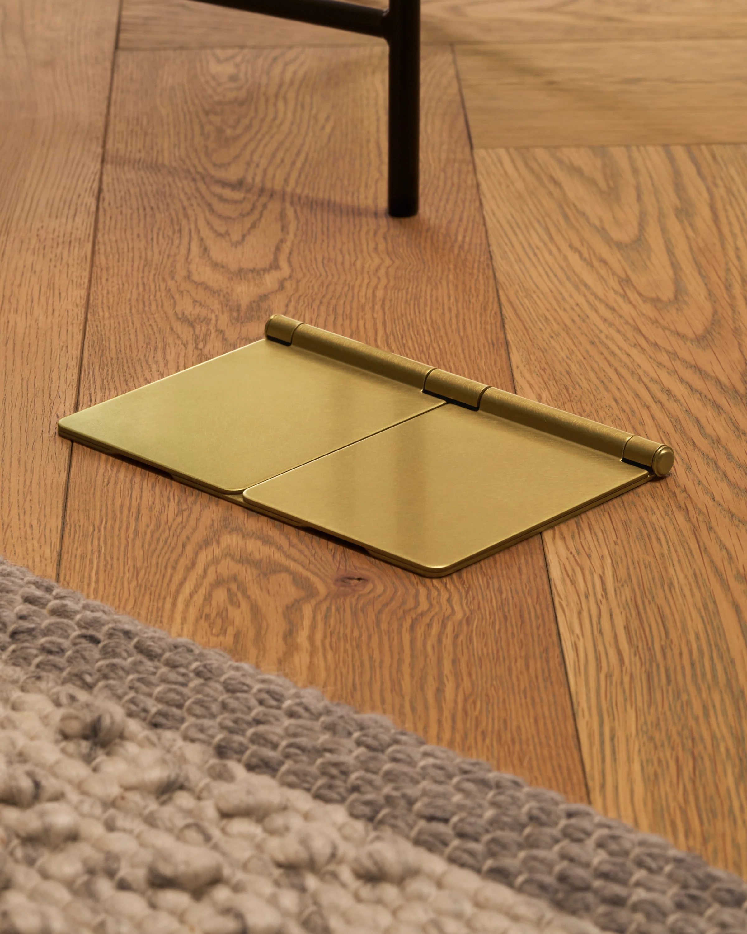 Double 13A & 5A Floor Socket - Antique Brass | White - Image 5