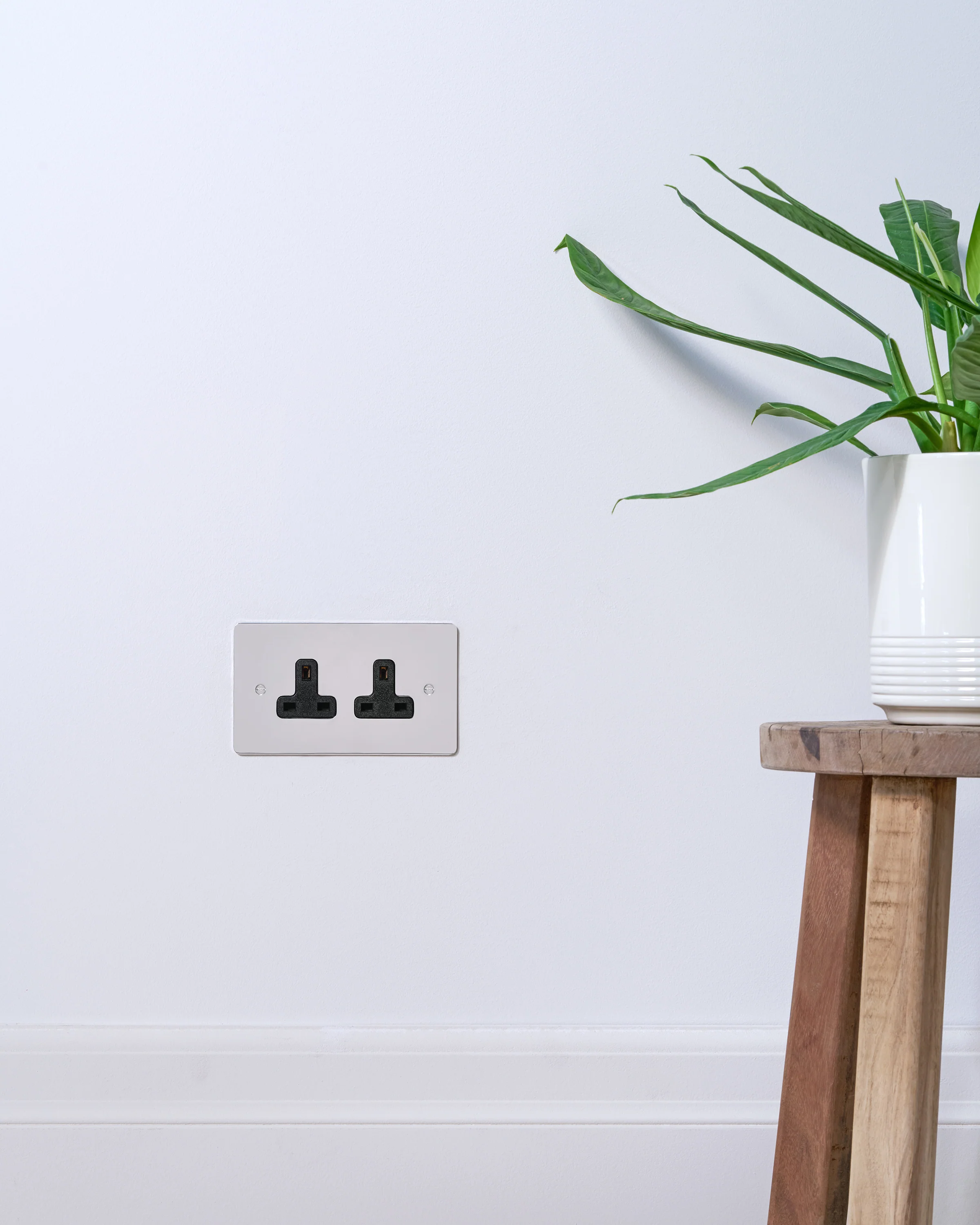 Double 2x 13A Unswitched Socket - Polished Nickel | Black - Image 3