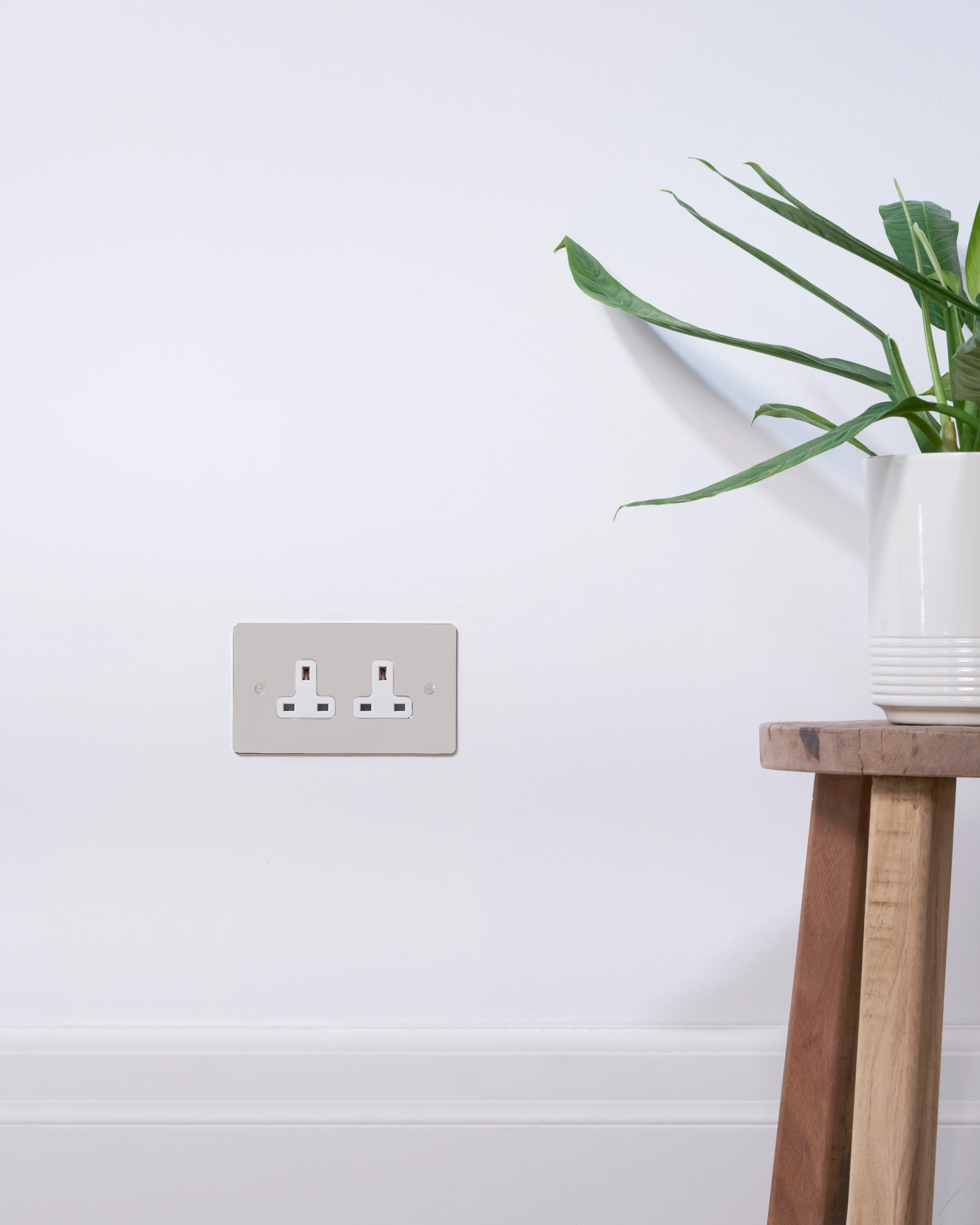 Double 2x 13A Unswitched Socket - Polished Nickel | White - Image 3