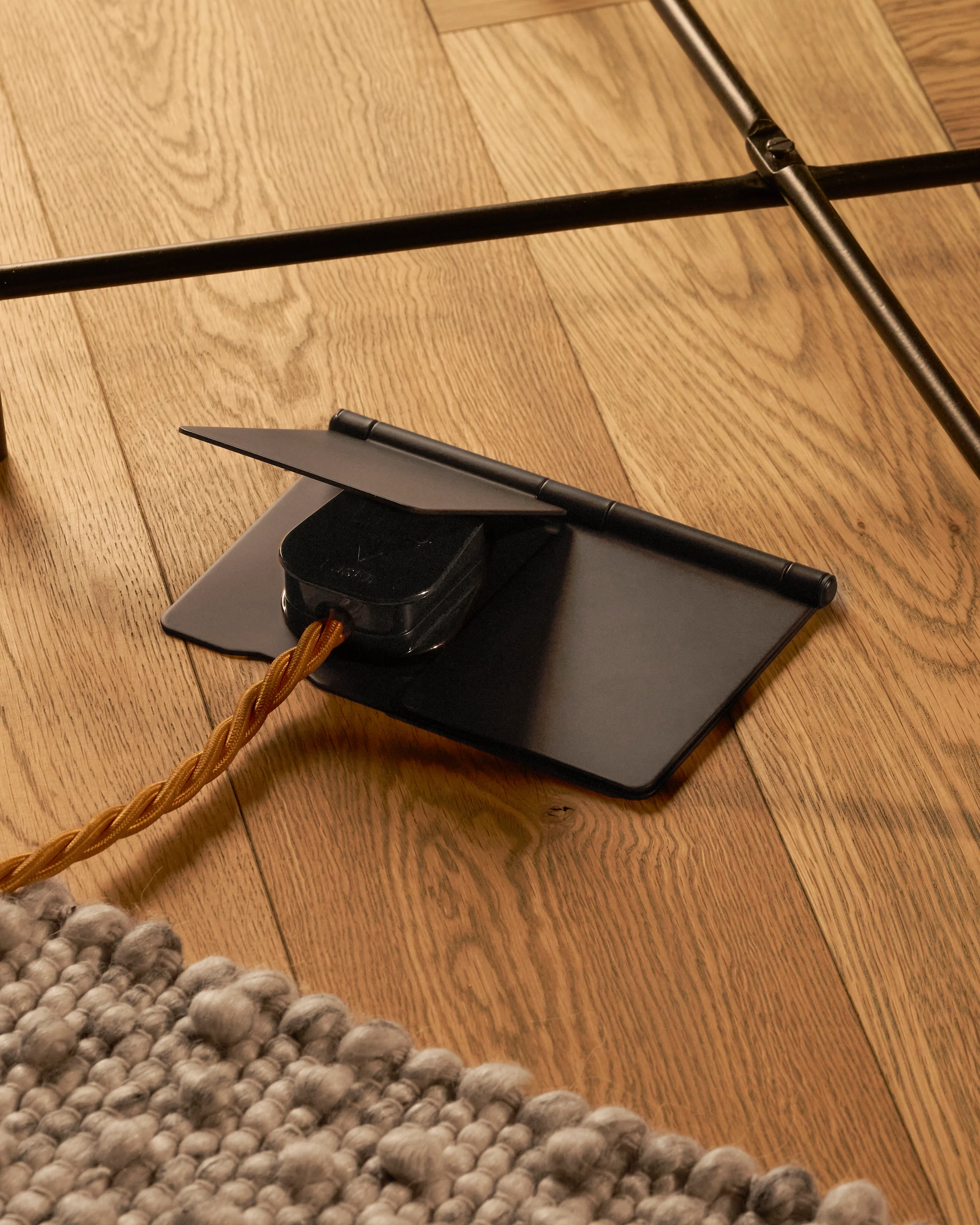 Double 2x 5A Light Floor Socket - Bronze | Black - Image 4