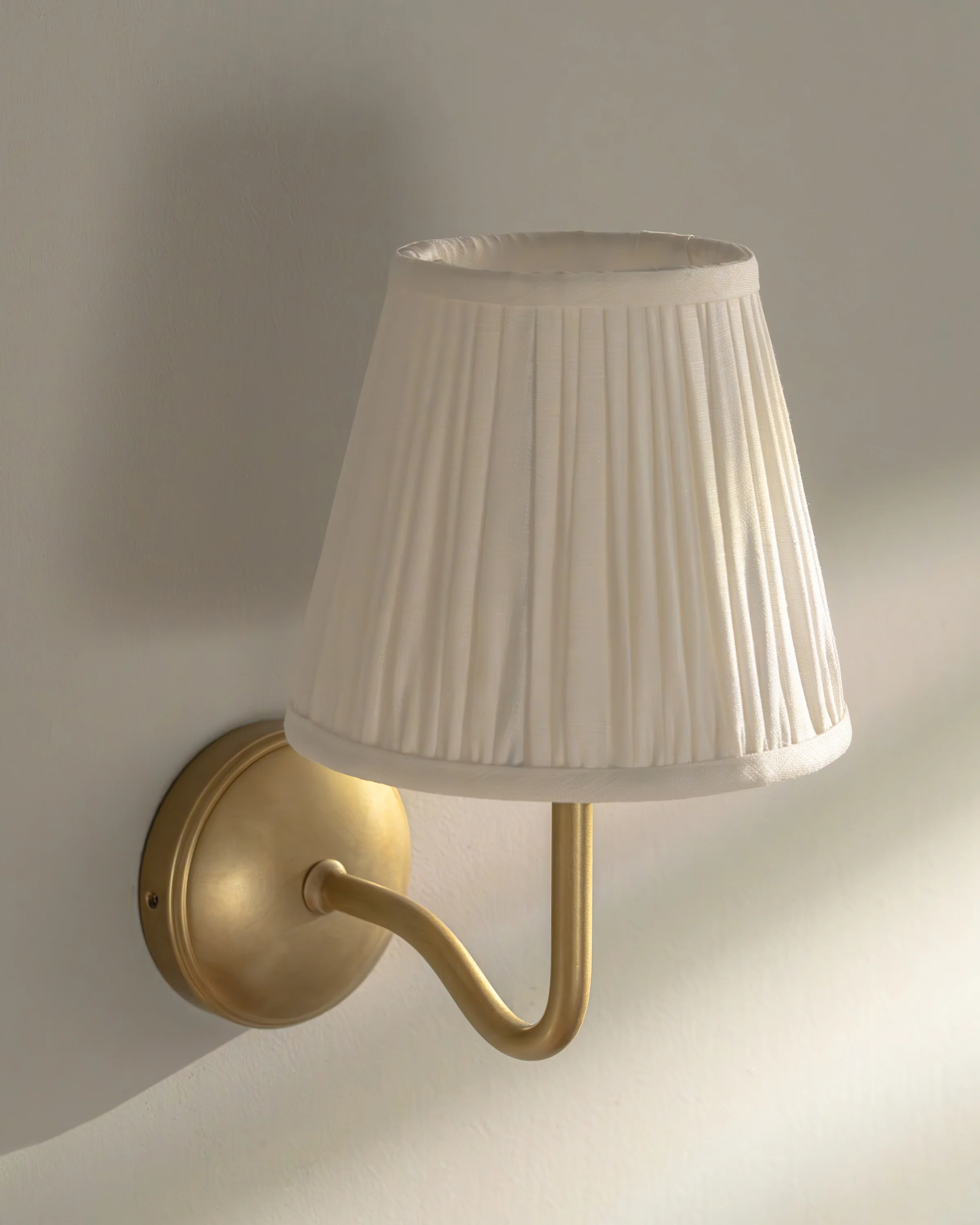 Malvern Medium Wall Light Alabaster White - Antique Brass - Image 5