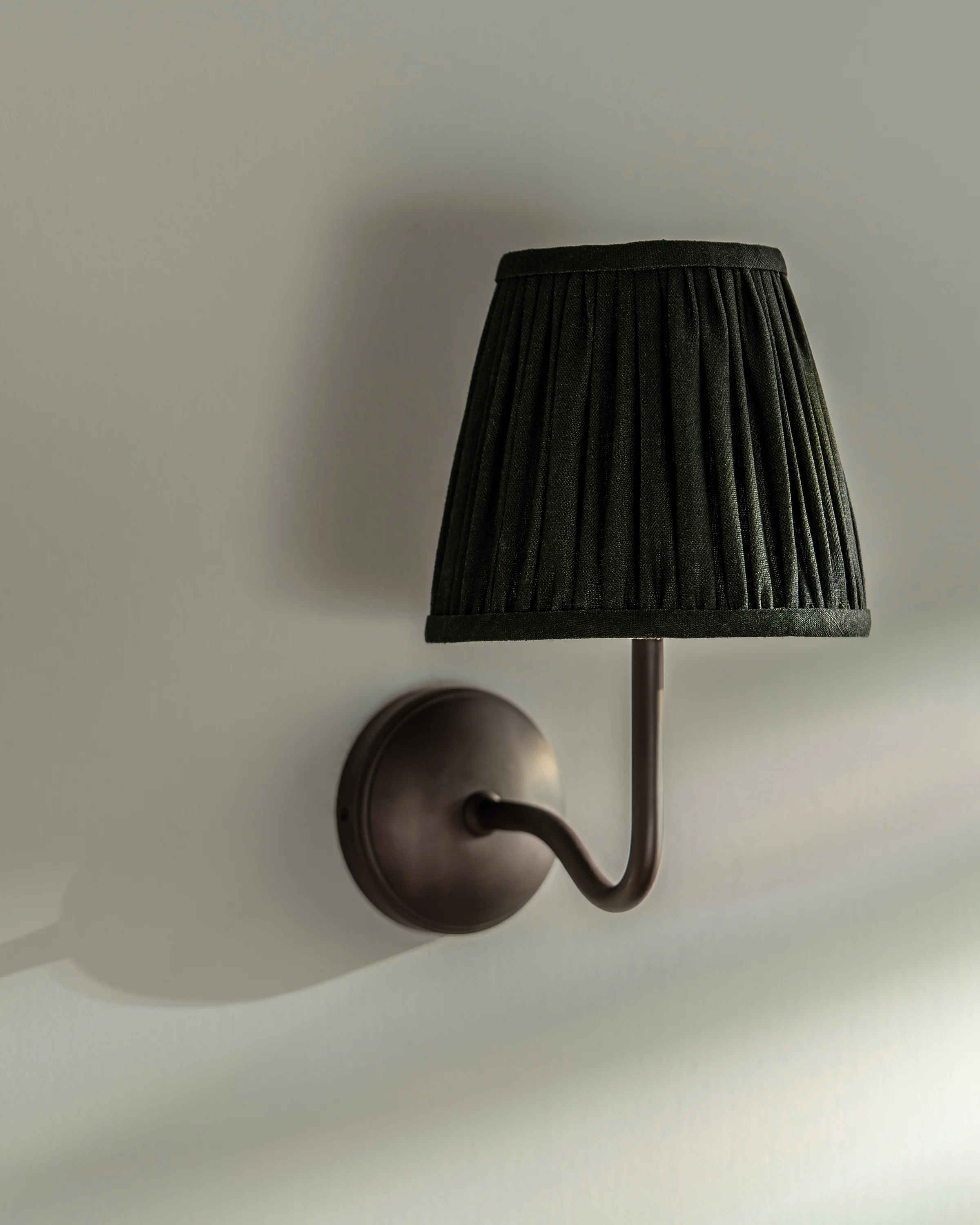 Malvern Medium Wall Light Deep Green - Bronze - Image 4