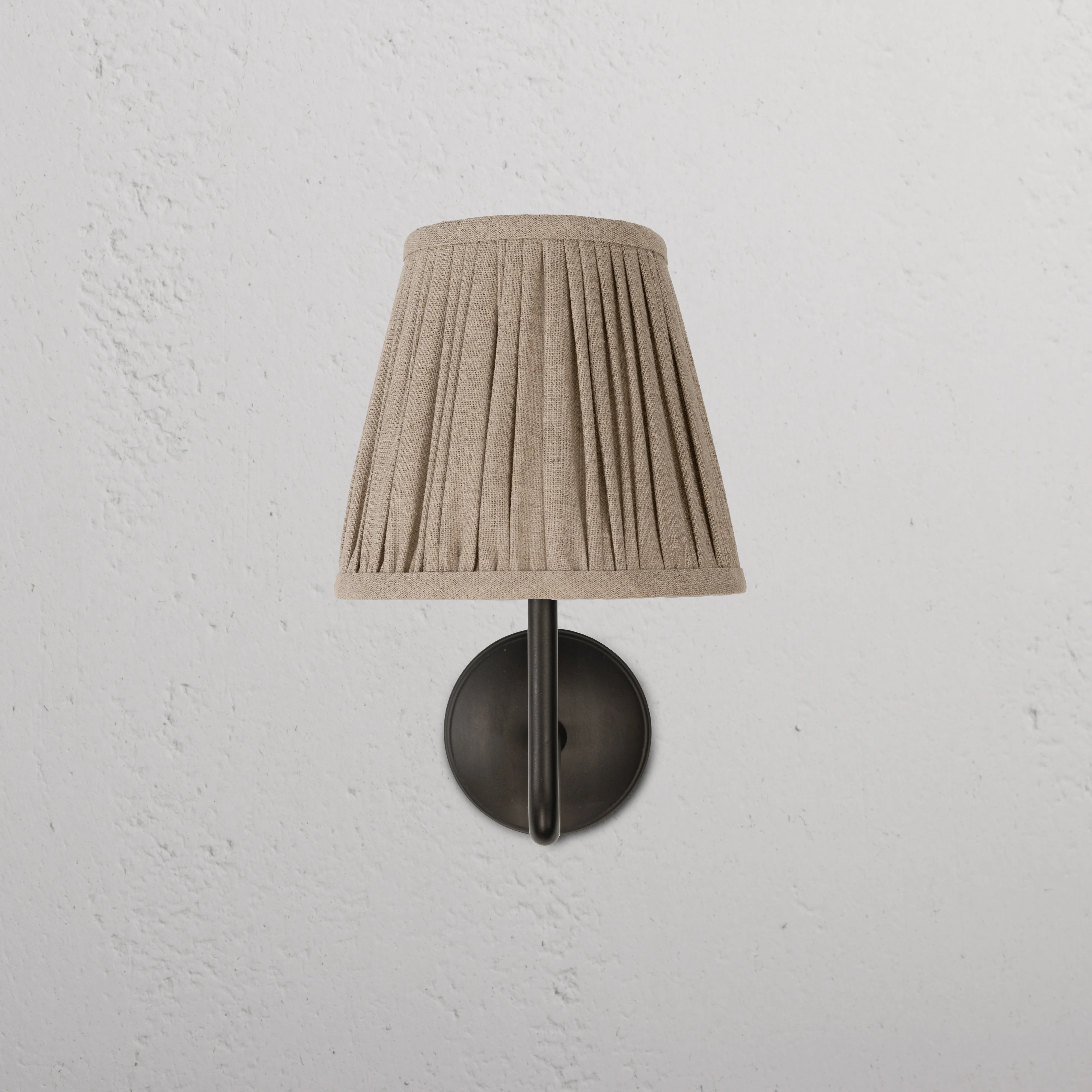 Malvern Medium Wall Light Natural Beige - Bronze - Image 2