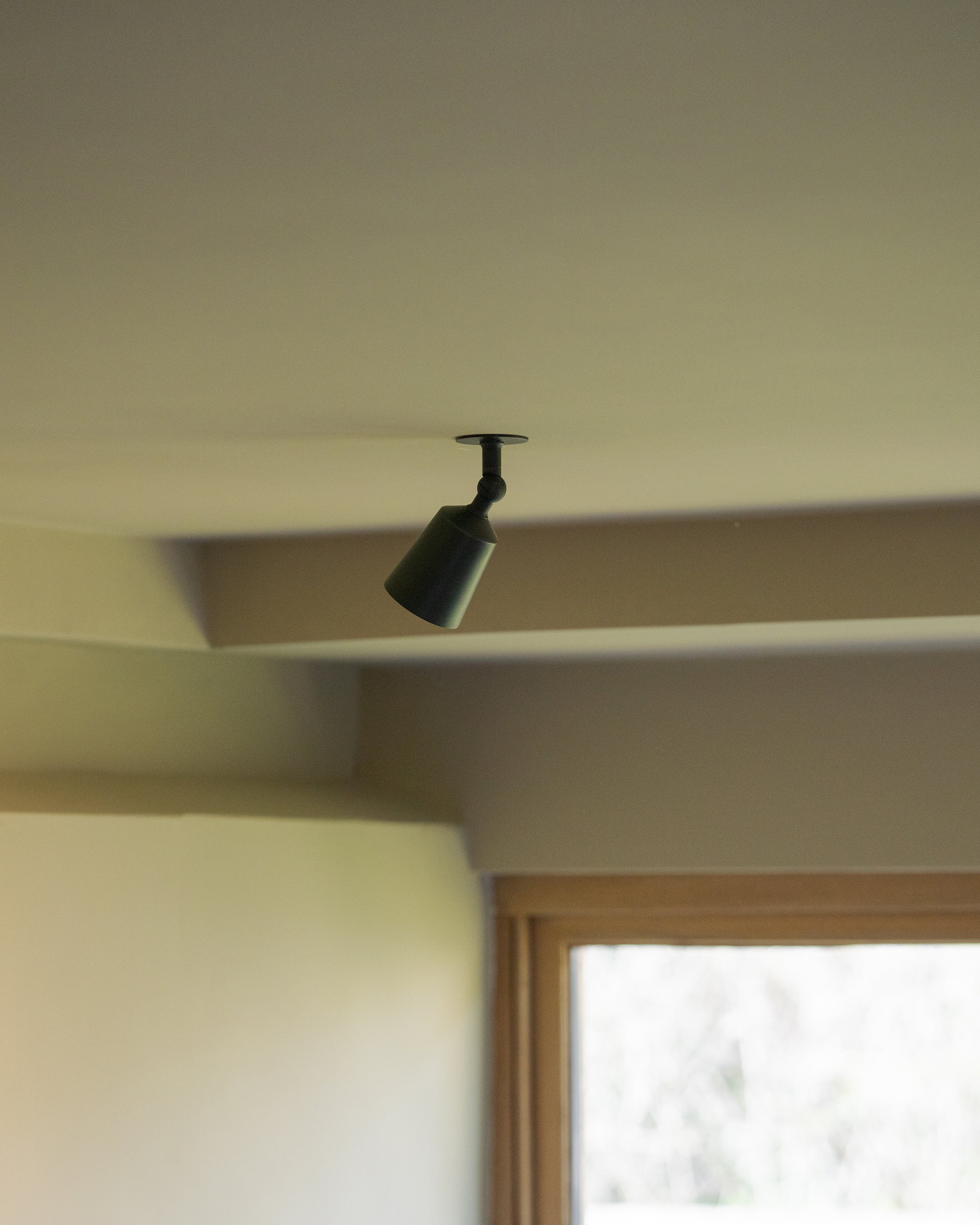 Perryn Single Medium Spotlight – Bronze - Image 9