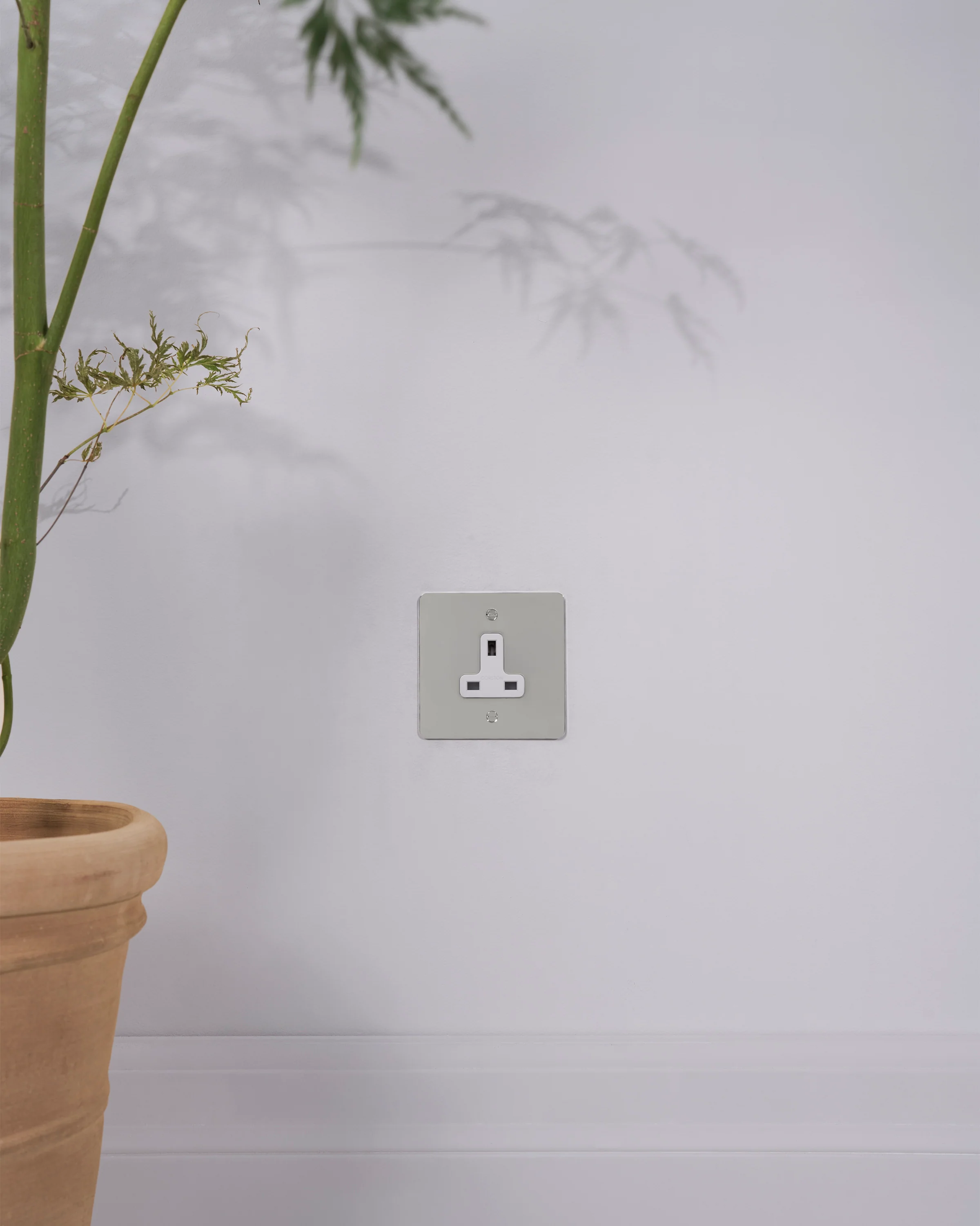 Single 13A Unswitched Socket - Polished Nickel | White - Image 2