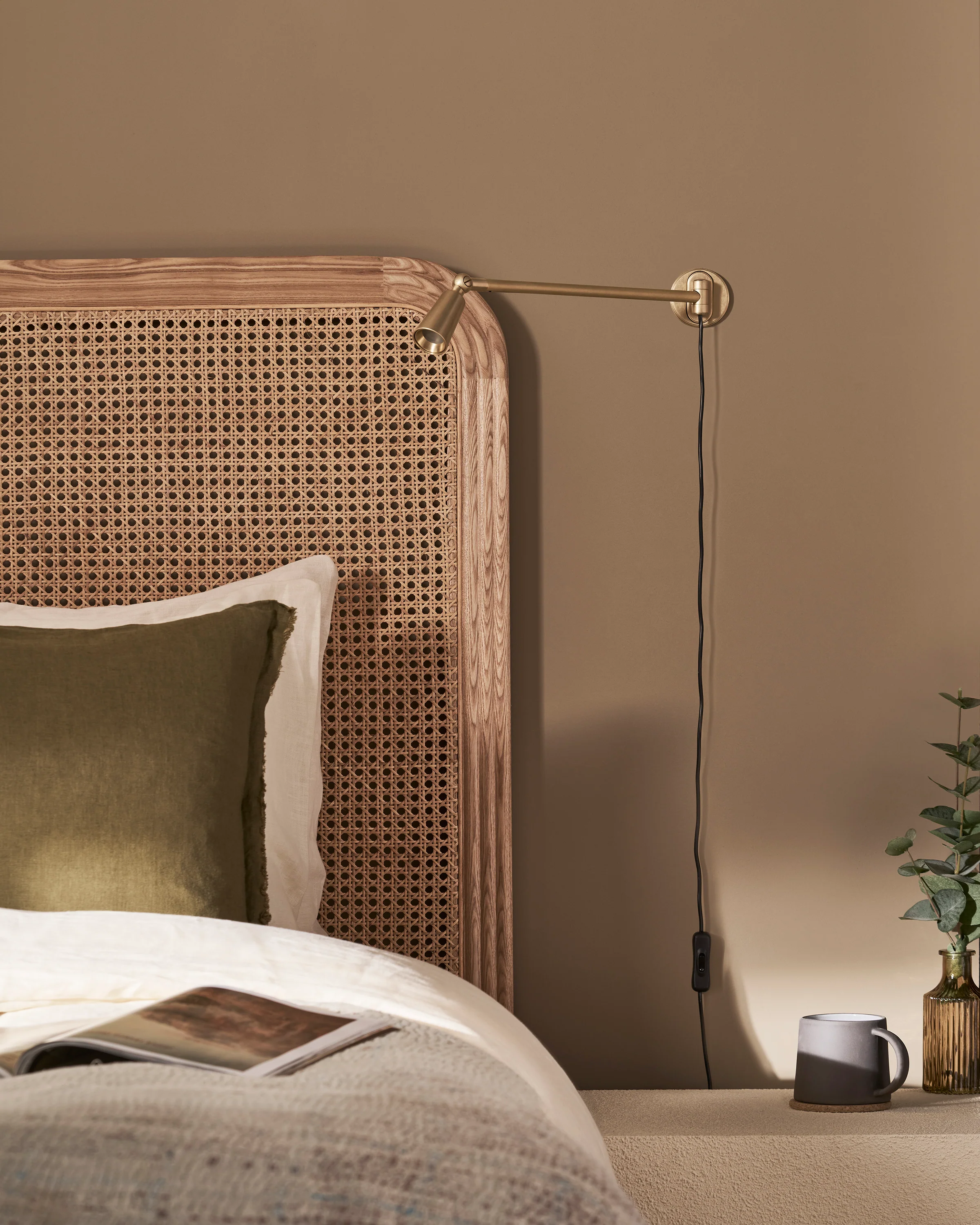 Sloane Wall Mounted Reading Light - Antique Brass - Image 3